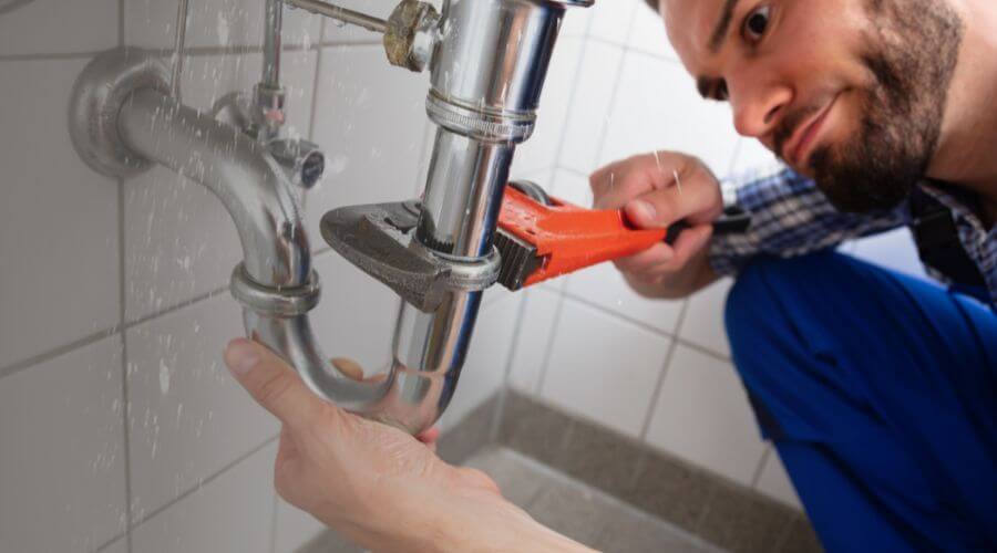 Local expert plumbing services in Lequire, OK